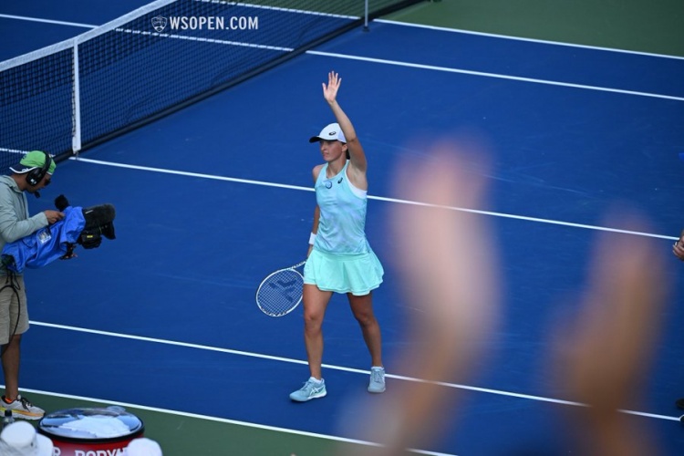 界关注的焦 界关注的焦