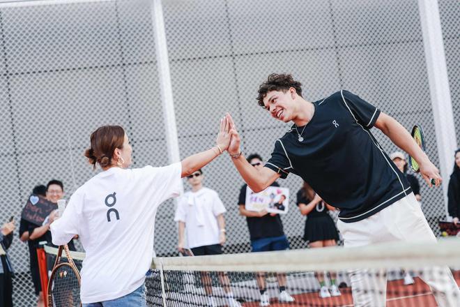 球队在攻防 球队在攻防